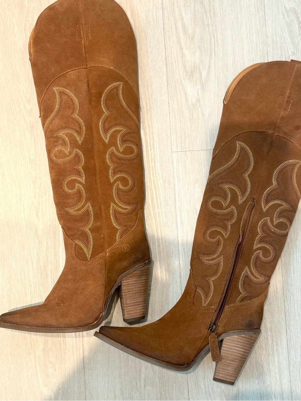 Dingo Ladies Primadonna Suede Snip Toe Brown Tall Western Boots